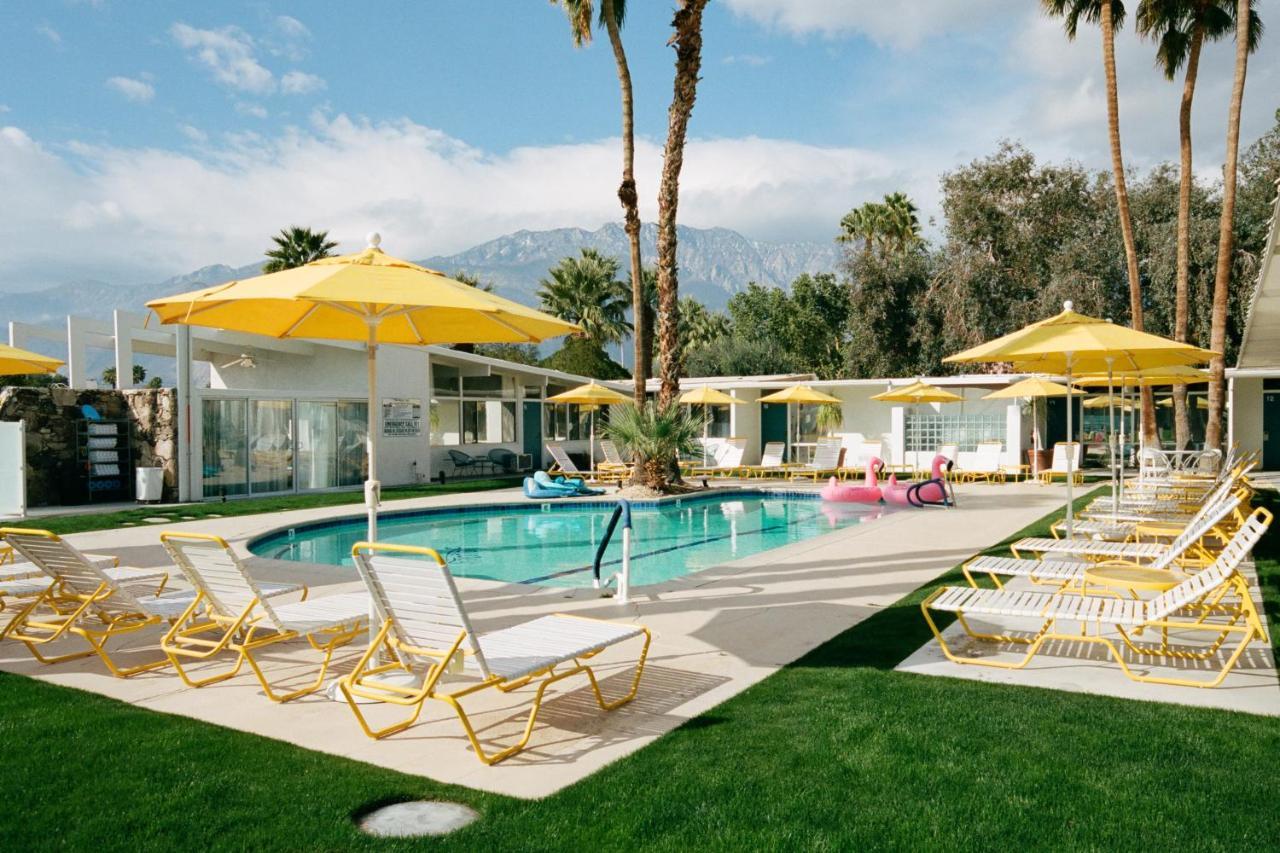 The Monkey Tree Hotel Palm Springs Exterior photo